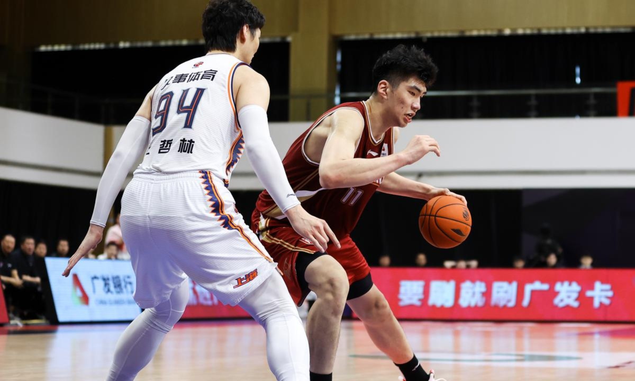 山东男篮内部会议纪要流出：窗口期绝杀压哨，CBA常规赛使命明确，团队化学反应显著的简单介绍